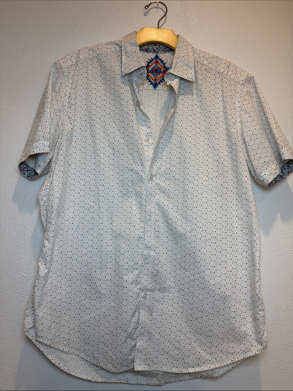 Robert Graham Men's Short-Sleeve Button-Up Shirt in White Micro Dot Print Medium